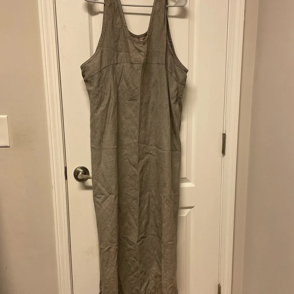 NWT Cynthia Ashby maxi dress - Picture 3 of 9